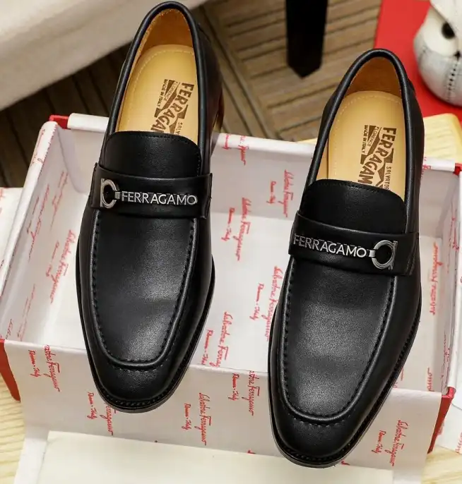 hype Ferragamo Leather Shoes