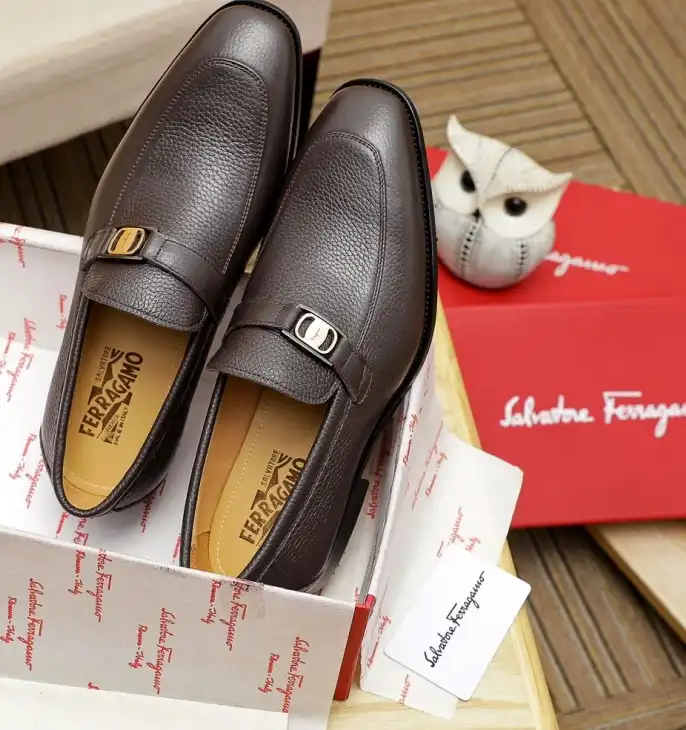 hype Ferragamo Leather Shoes