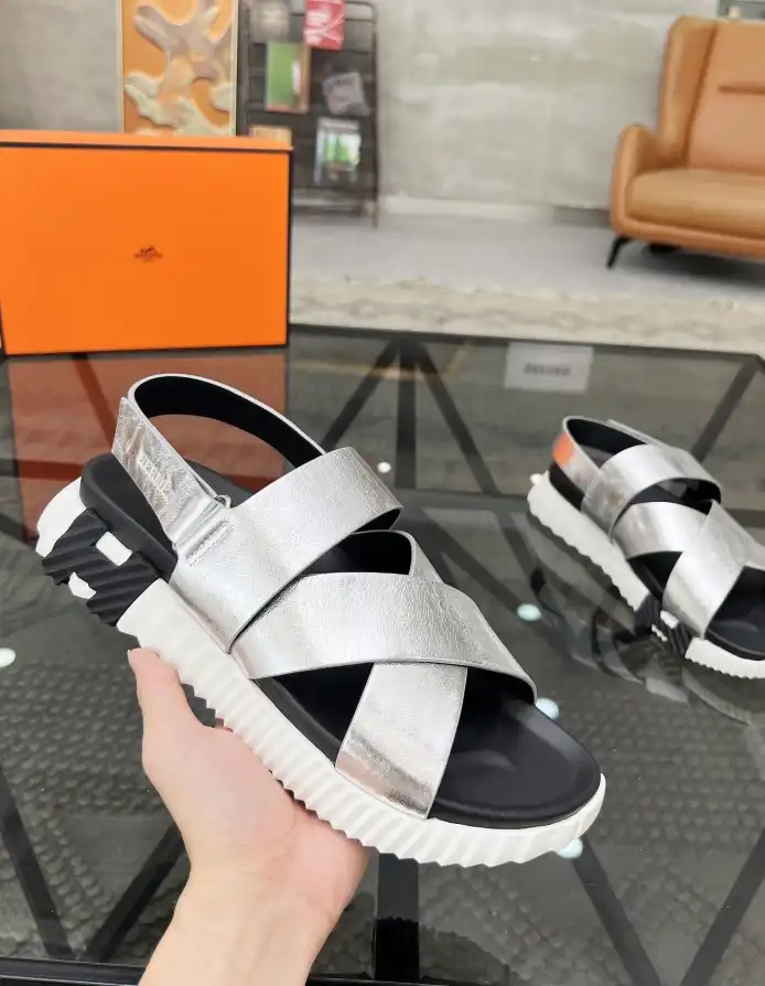 hype Hermes Sandals