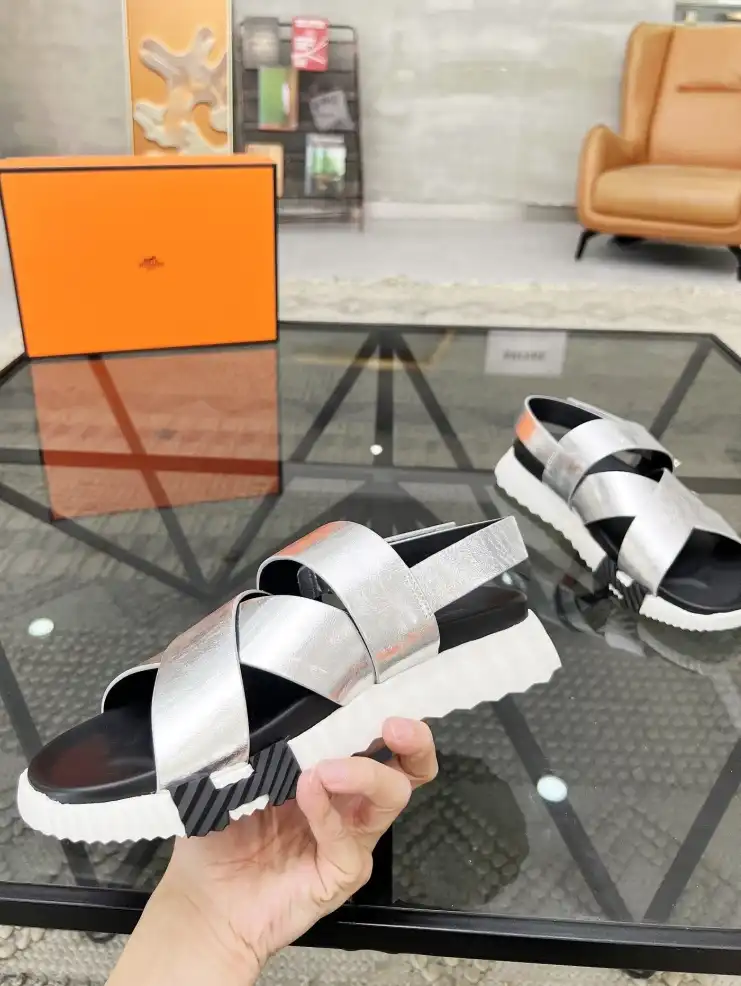 hype Hermes Sandals