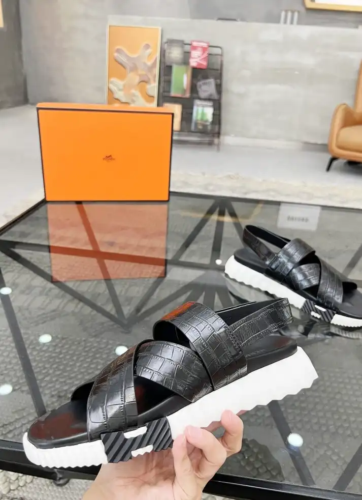 hype Hermes Sandals