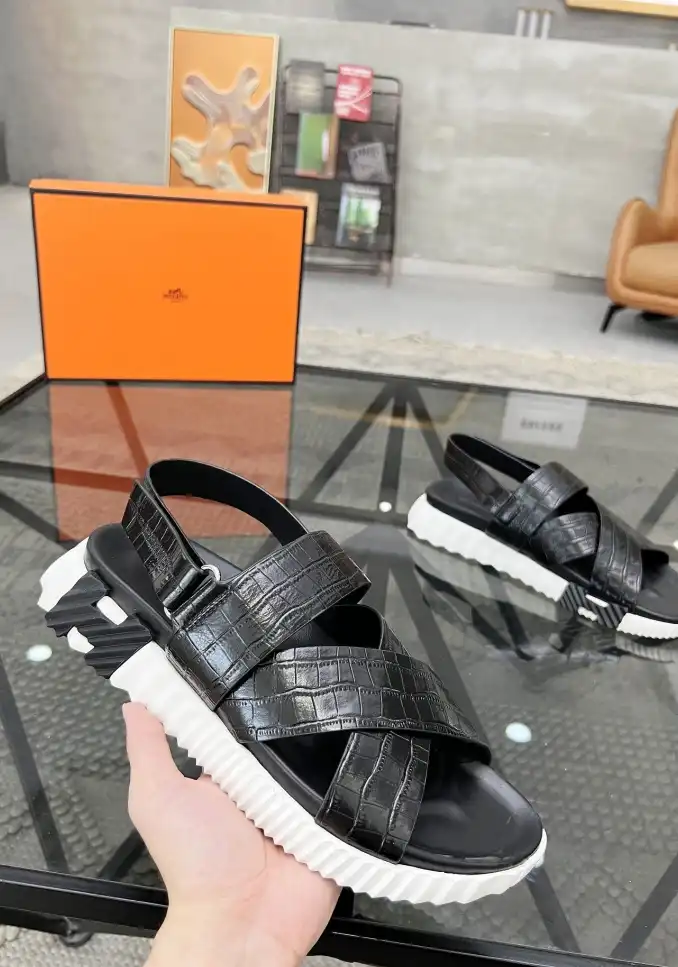 hype Hermes Sandals