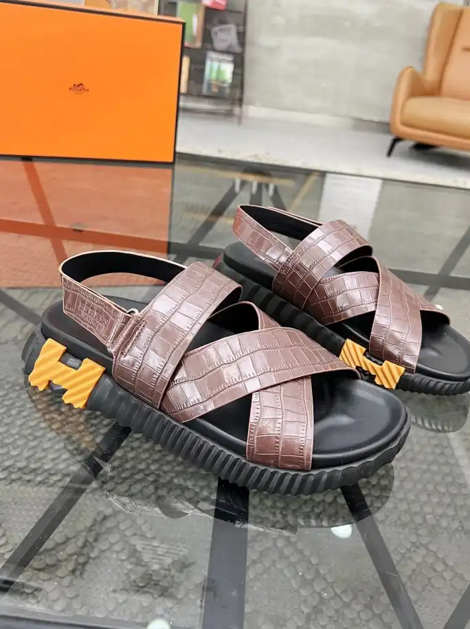 hype Hermes Sandals