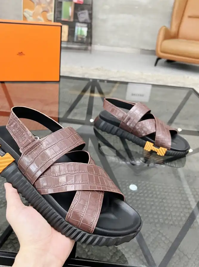 hype Hermes Sandals