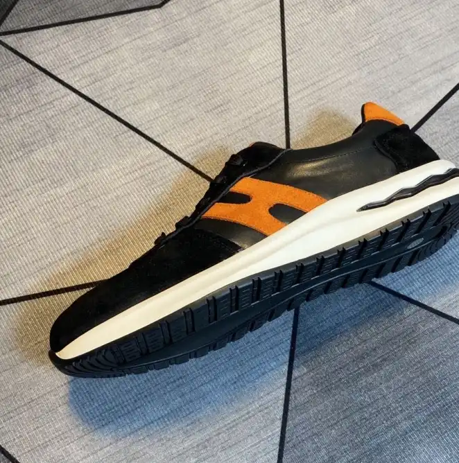 hype Hermes Sneakers