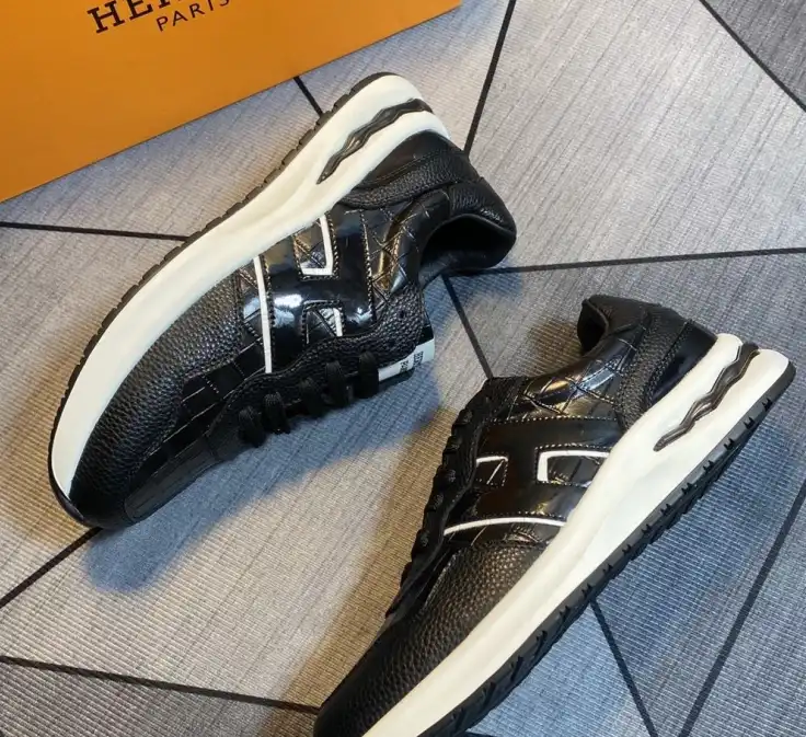 hype Hermes Sneakers