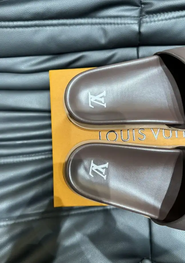 hype LV Slippers