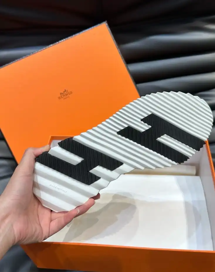 hype Hermes Sneakers