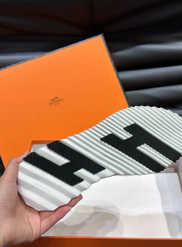 hype Hermes Sneakers