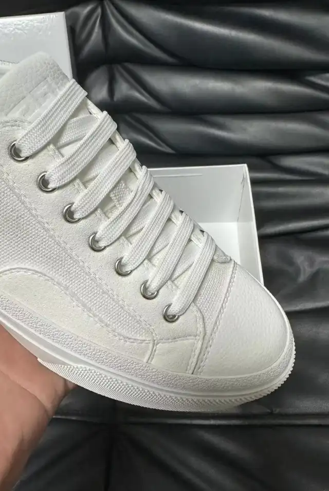 hype Givenchy Sneakers