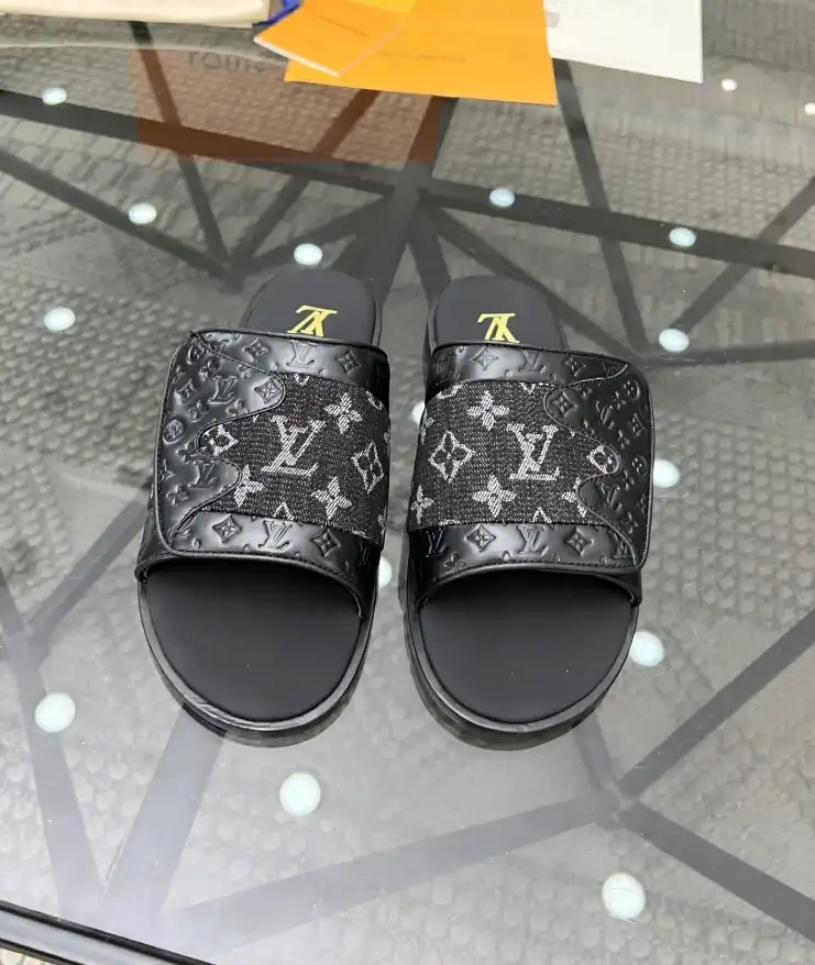 hype LV Slippers