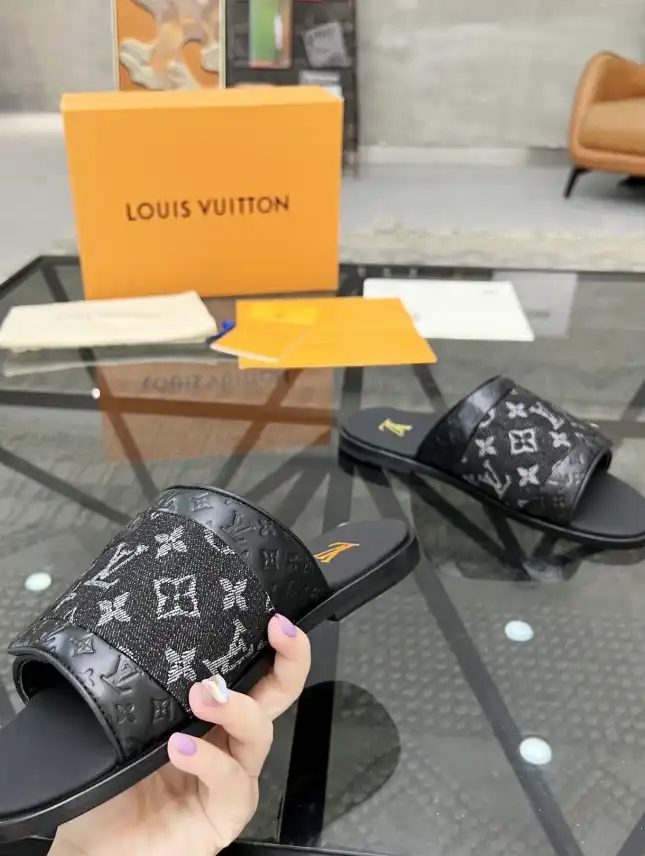 hype LV Slippers