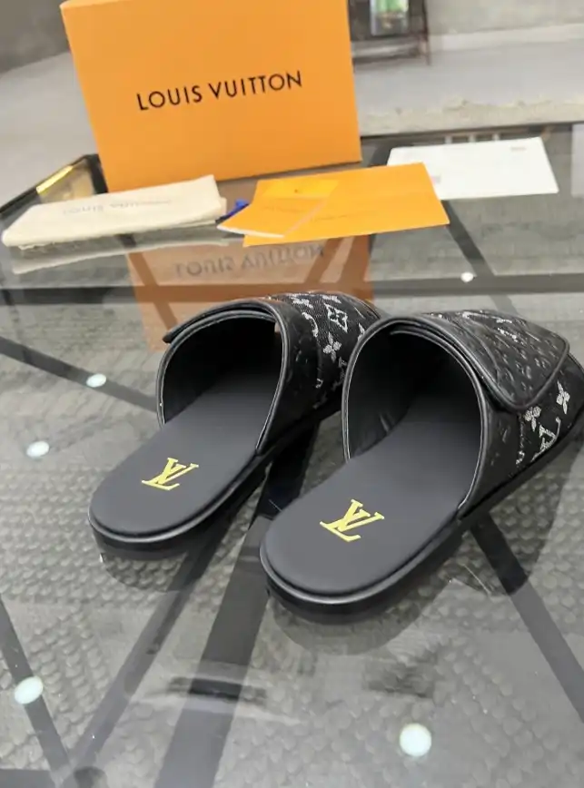 hype LV Slippers