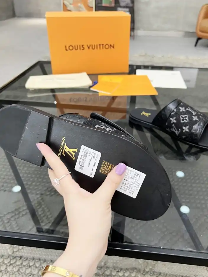 hype LV Slippers