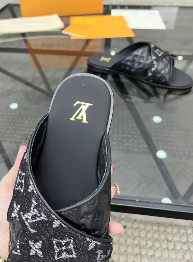 hype LV Slippers