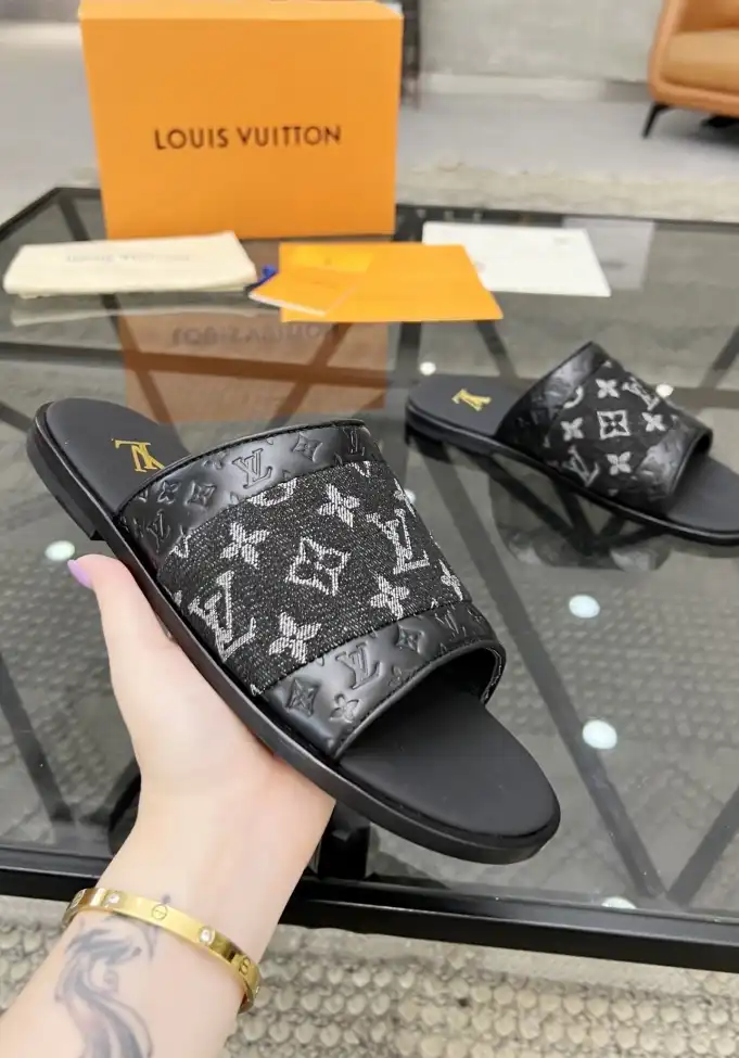 hype LV Slippers