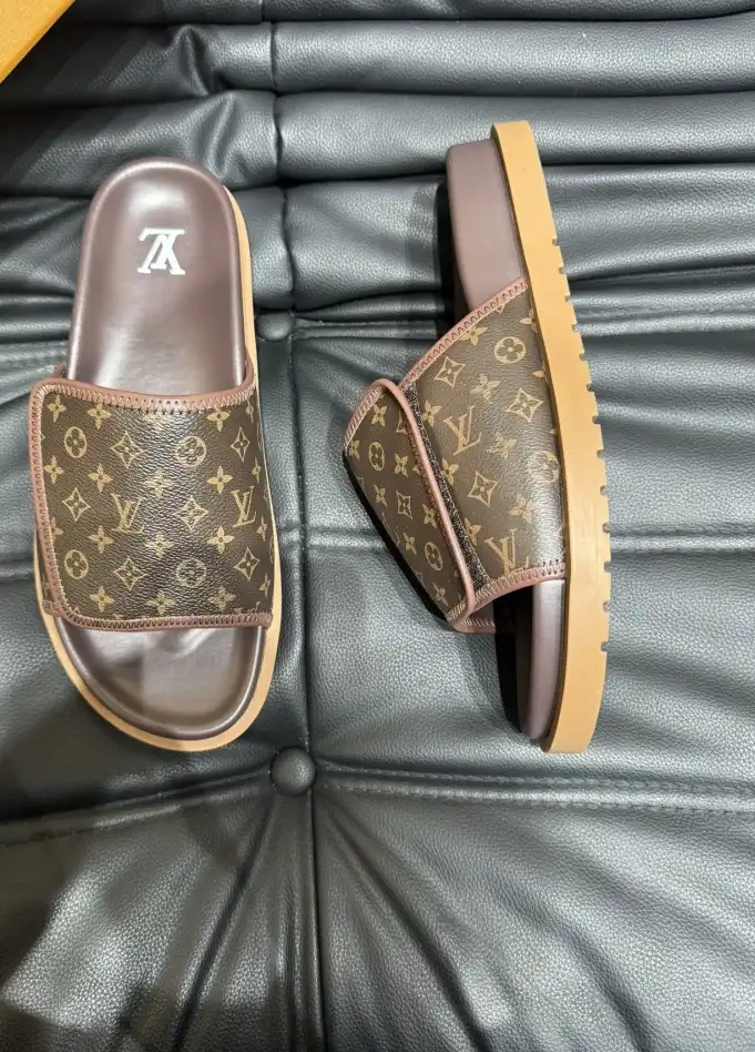 hype LV Slippers