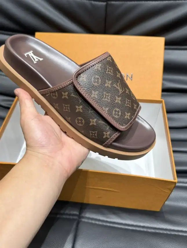 hype LV Slippers