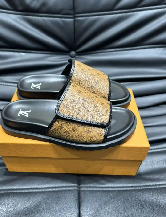 hype LV Slippers