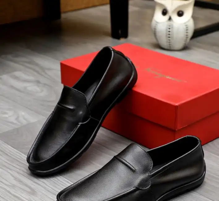 hype Ferragamo Leather Shoes