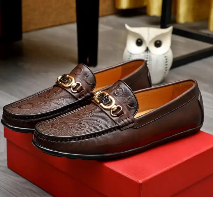 hype Ferragamo Leather Shoes