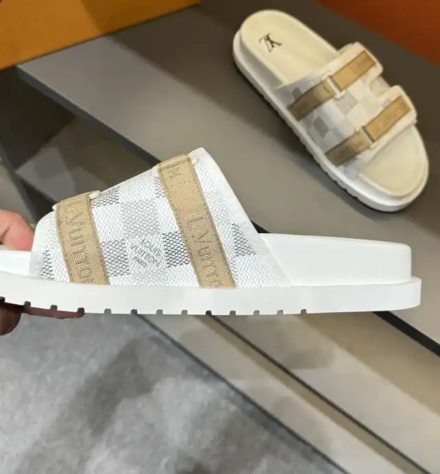 hype LV Slippers