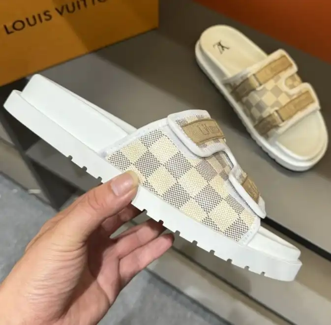 hype LV Slippers