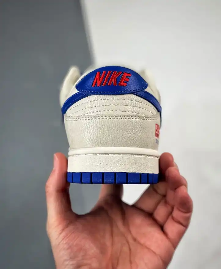 hype Nike Sneakers