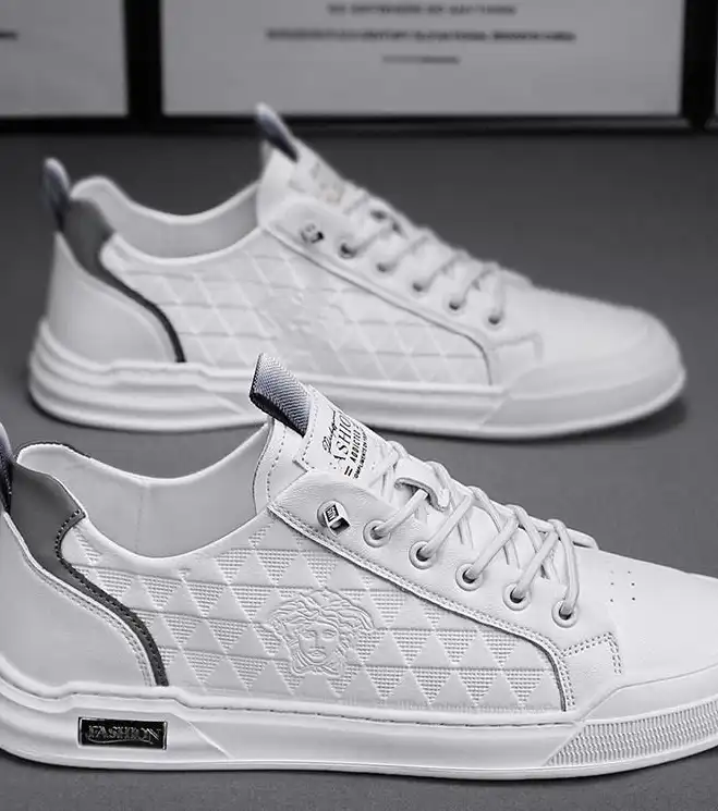 hype Givenchy Sneakers