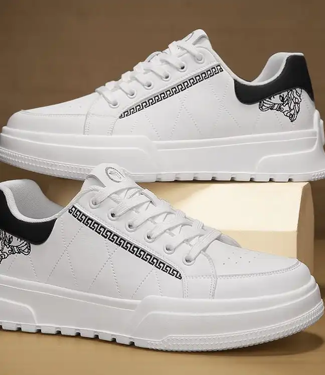 hype Givenchy Sneakers