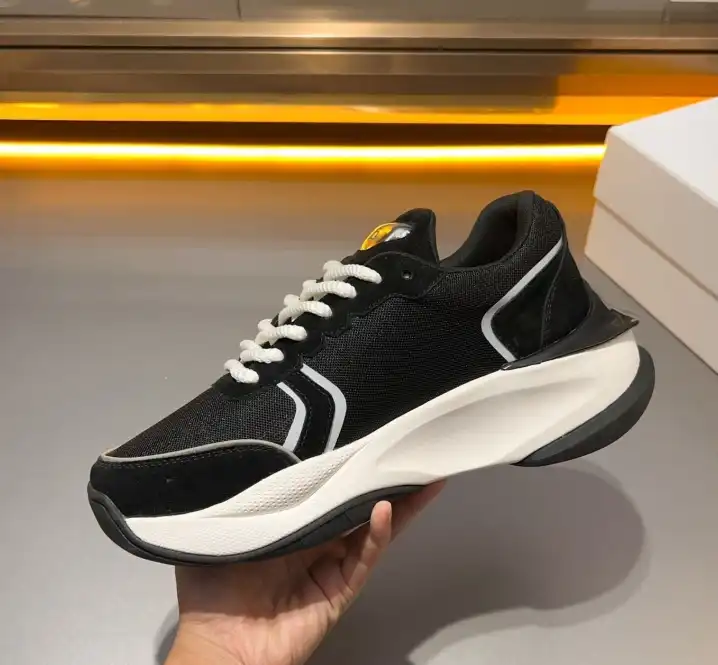 hype Givenchy Sneakers