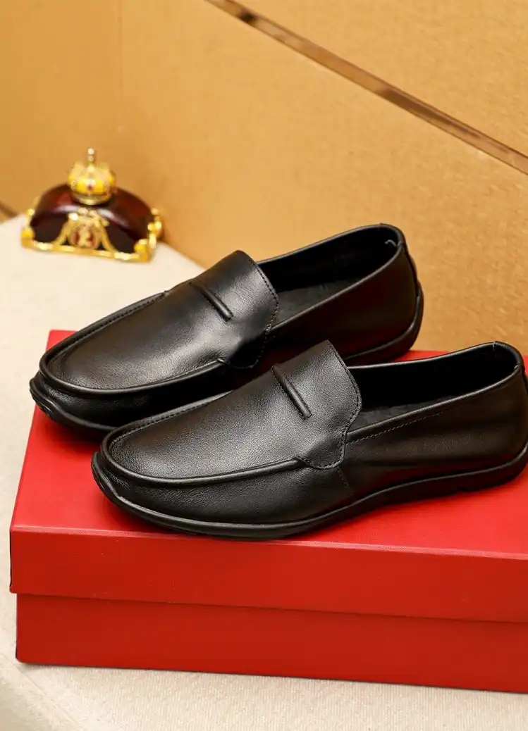 hype Ferragamo Leather Shoes