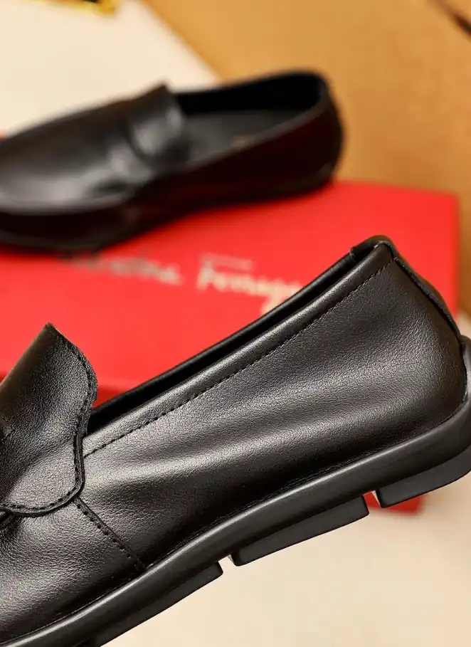 hype Ferragamo Leather Shoes