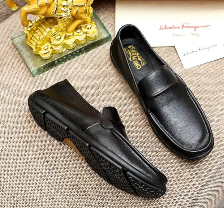 hype Ferragamo Leather Shoes