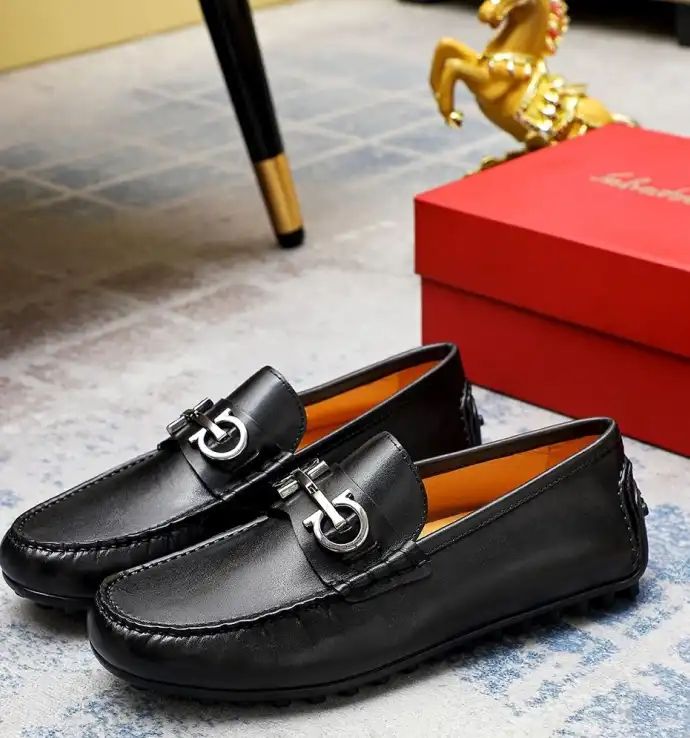 hype Ferragamo Leather Shoes