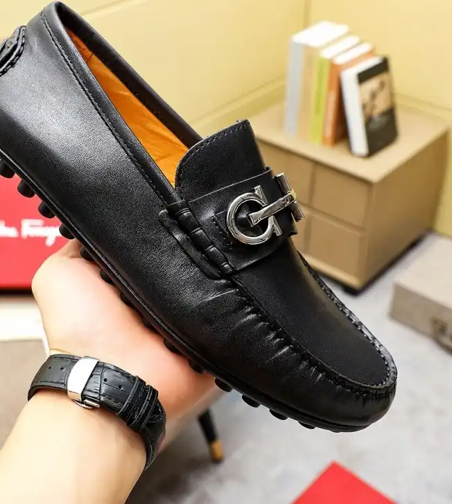 hype Ferragamo Leather Shoes