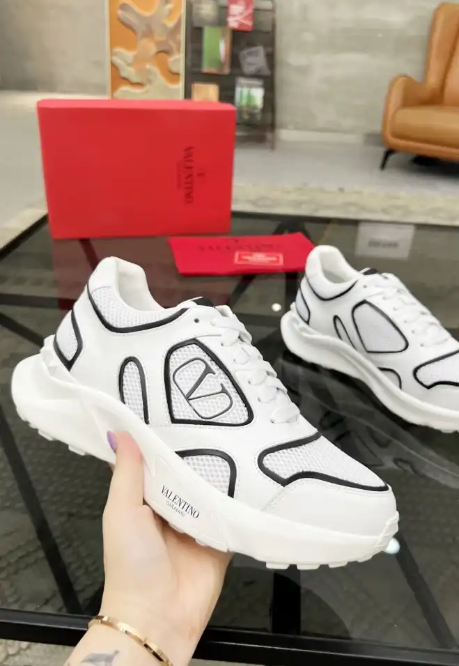 hype Hermes Sneakers