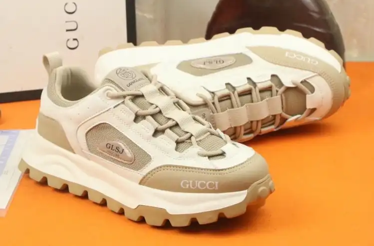 hype Gucci Sneakers