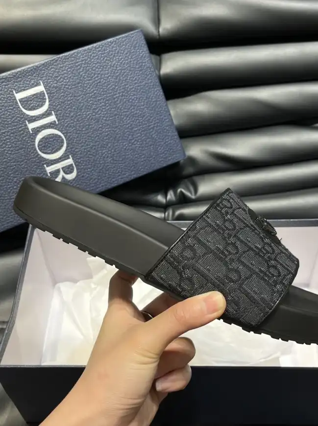 hype Christian Dior Slippers