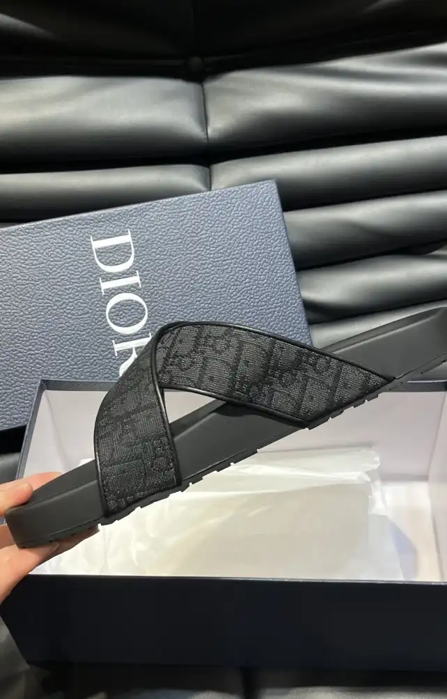 hype Christian Dior Slippers