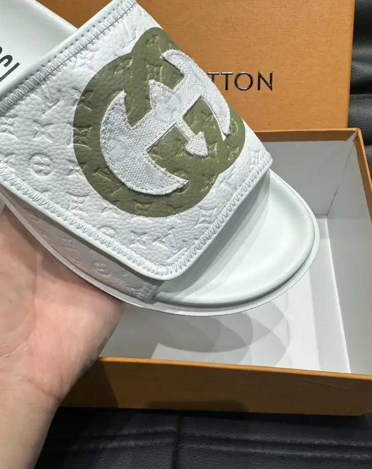 hype Gucci Slippers