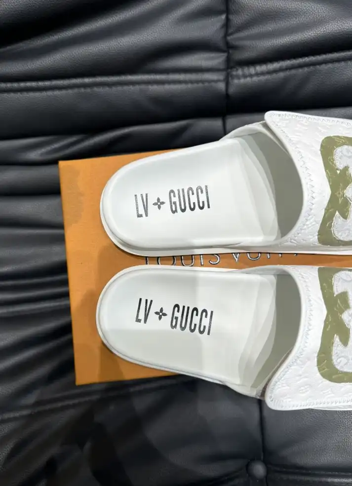 hype Gucci Slippers