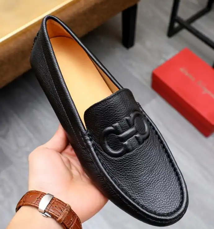 hype Ferragamo Leather Shoes