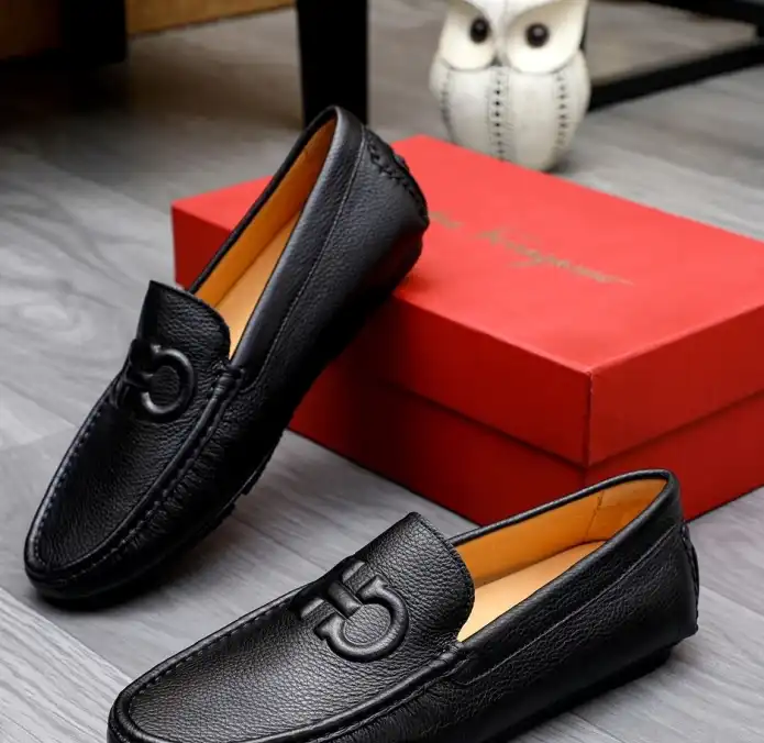 hype Ferragamo Leather Shoes