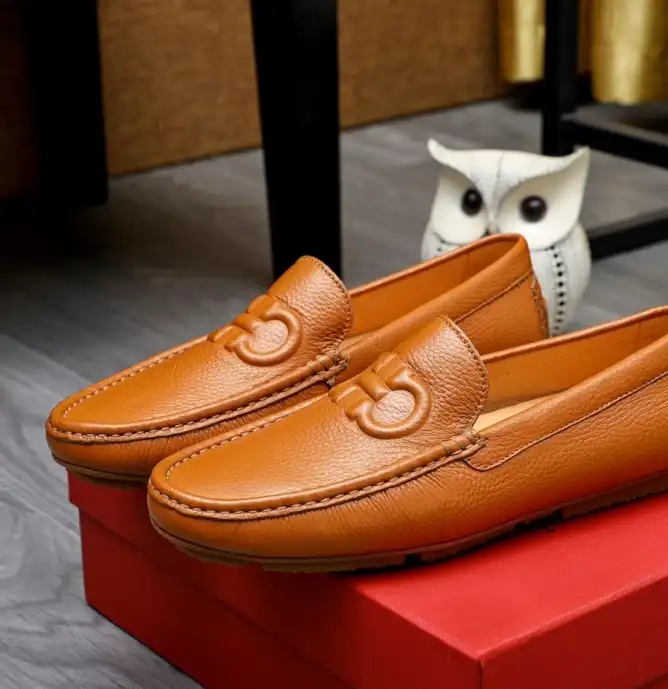 hype Ferragamo Leather Shoes