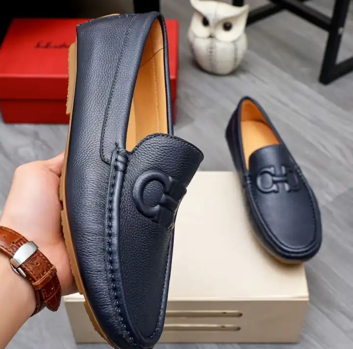 hype Ferragamo Leather Shoes