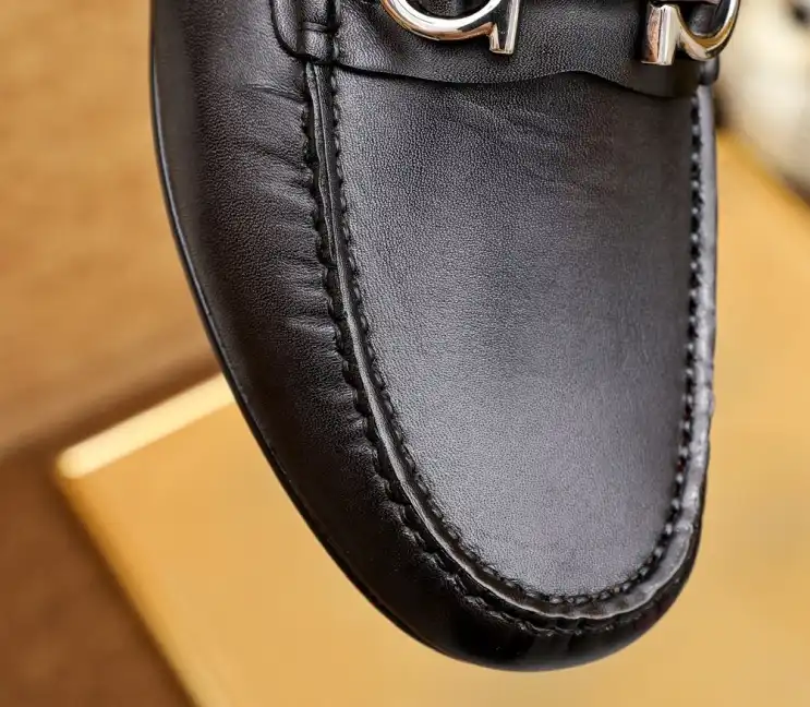 hype Ferragamo Leather Shoes