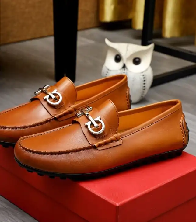 hype Ferragamo Leather Shoes