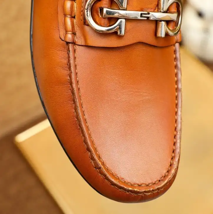 hype Ferragamo Leather Shoes