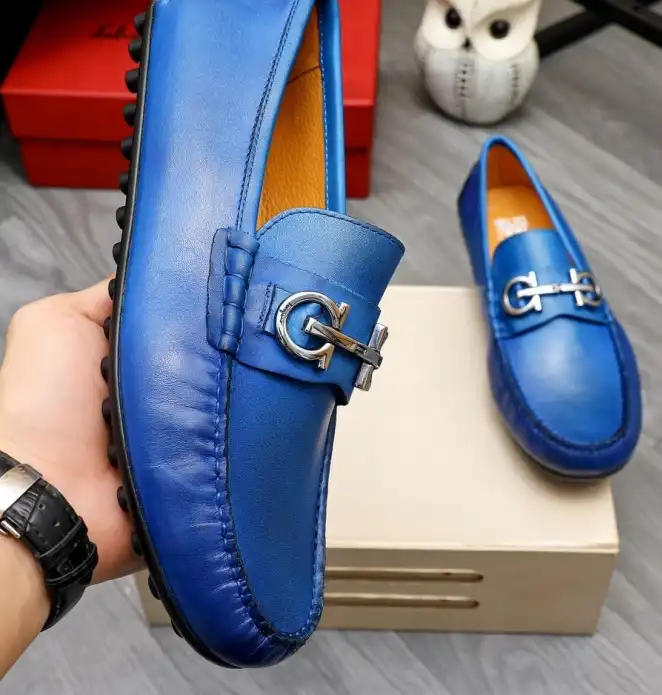 hype Ferragamo Leather Shoes